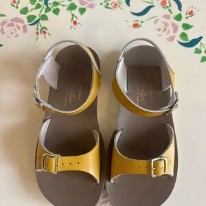 Yellow Mustard Sun San Surfer Kids Sandals